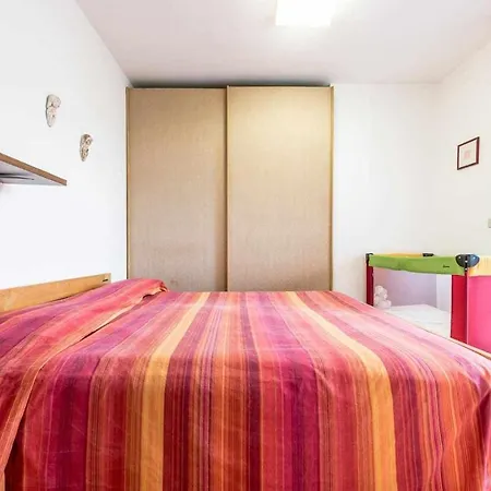 Apartment Casa Sul Fiume Ospitar Calceranica al Lago